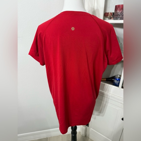 Lululemon New Year Swiftly tech short sleeve shirt 2.0 - Picture 4 of 6